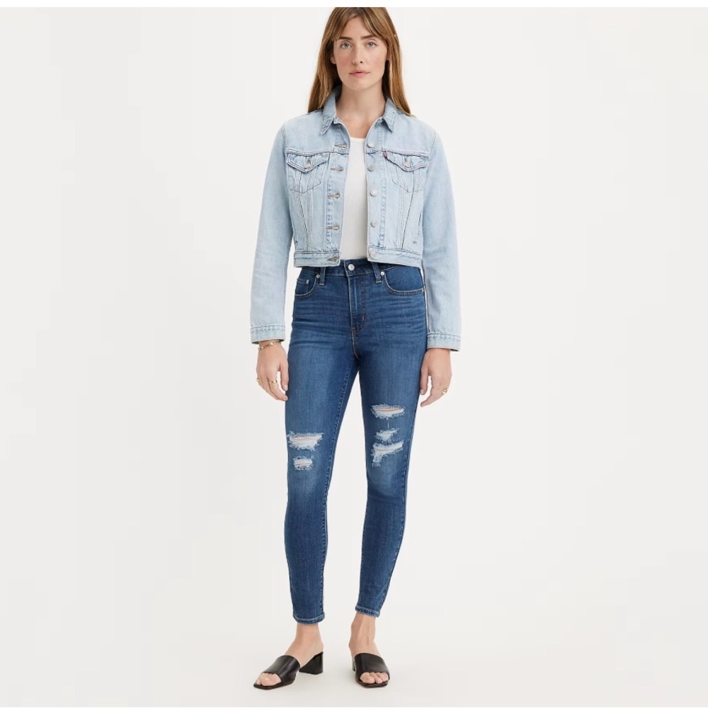 Levi’s 721 jeans!